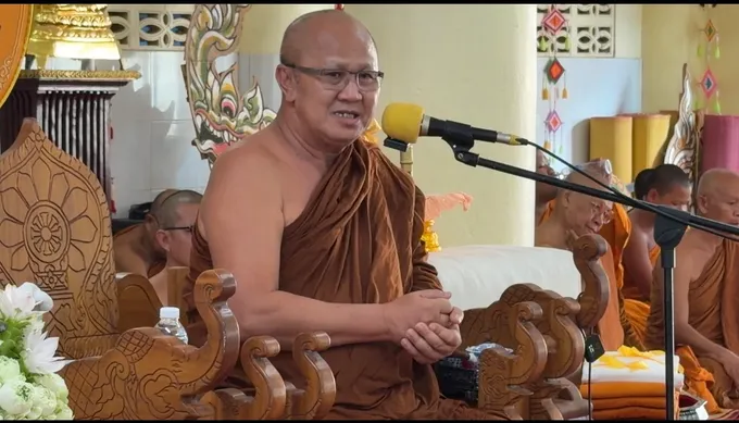 อุบลราชธานี 9.9 หลวงตาสิ้นคิด สนทนาธรรม สืบสานประเพณีเทศน์สามัคคี