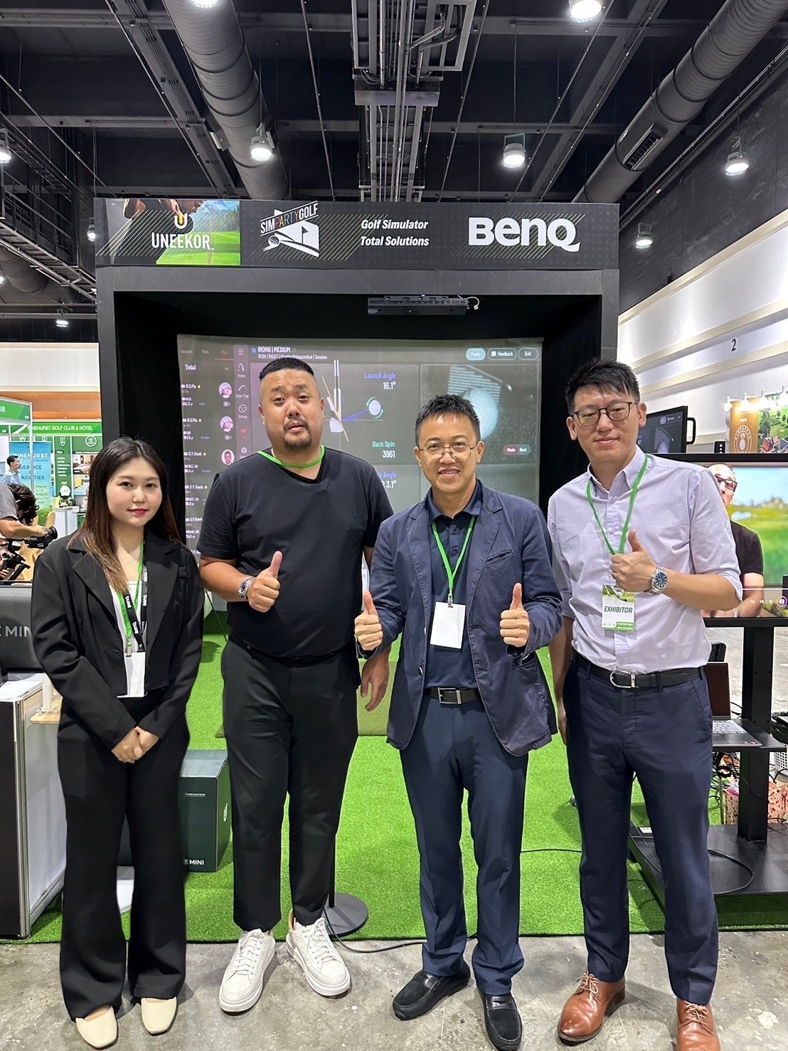 BenQ ร่วมกับ Uneekor โชว์นวัตกรรมเด่น Golf Simulator Projector  รุ่น LK936ST พร้อมยกสนามกอล์ฟจำลองสร้างประสบการณ์ใหม่ลูกค้าในงาน Thailand Golf Expo 2024