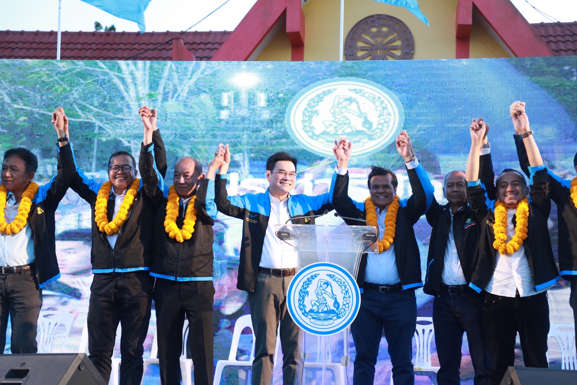 "จุรินทร์" เปิด 3 ขุนพลสู้ศึกชิงส.ส.ยะลา ชูนโยบายการเมืองนำการทหาร สร้างสันติสุข