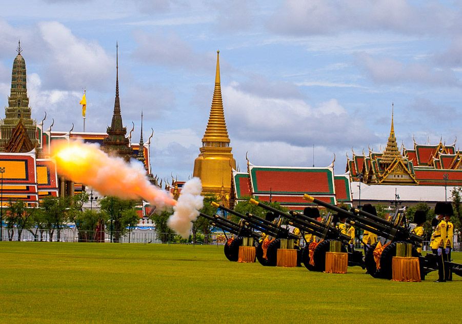 ยิงสลุตหลวง 21 นัด เพื่อเฉลิมพระเกียรติสมเด็จพระนางเจ้าสิริกิติ์ฯ