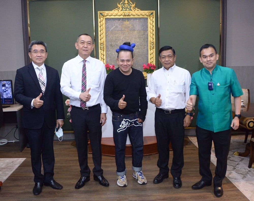 "เฉลิมชัย" ดึง "เสนาหอย" ร่วมคณะทีมงาน แชร์ประสบการณ์และความสำเร็จบนเส้นทางอาชีพเกษตร
