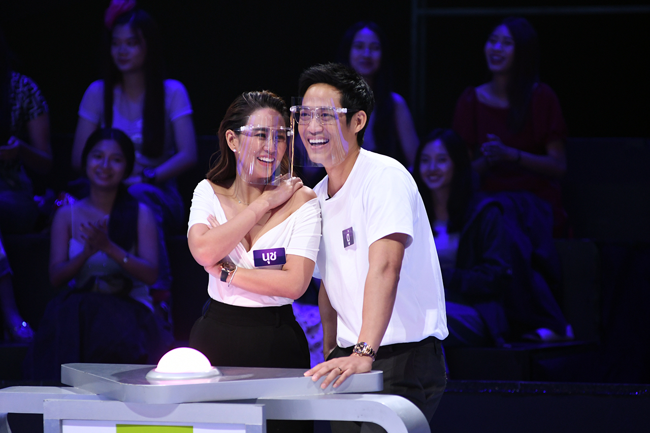 สาวๆเตรียมขนตาไหม้! “ตู่ ภพธร” ควง “นุช” ปล่อยโมเมนต์หวาน ทะลุเฟซชิลด์!