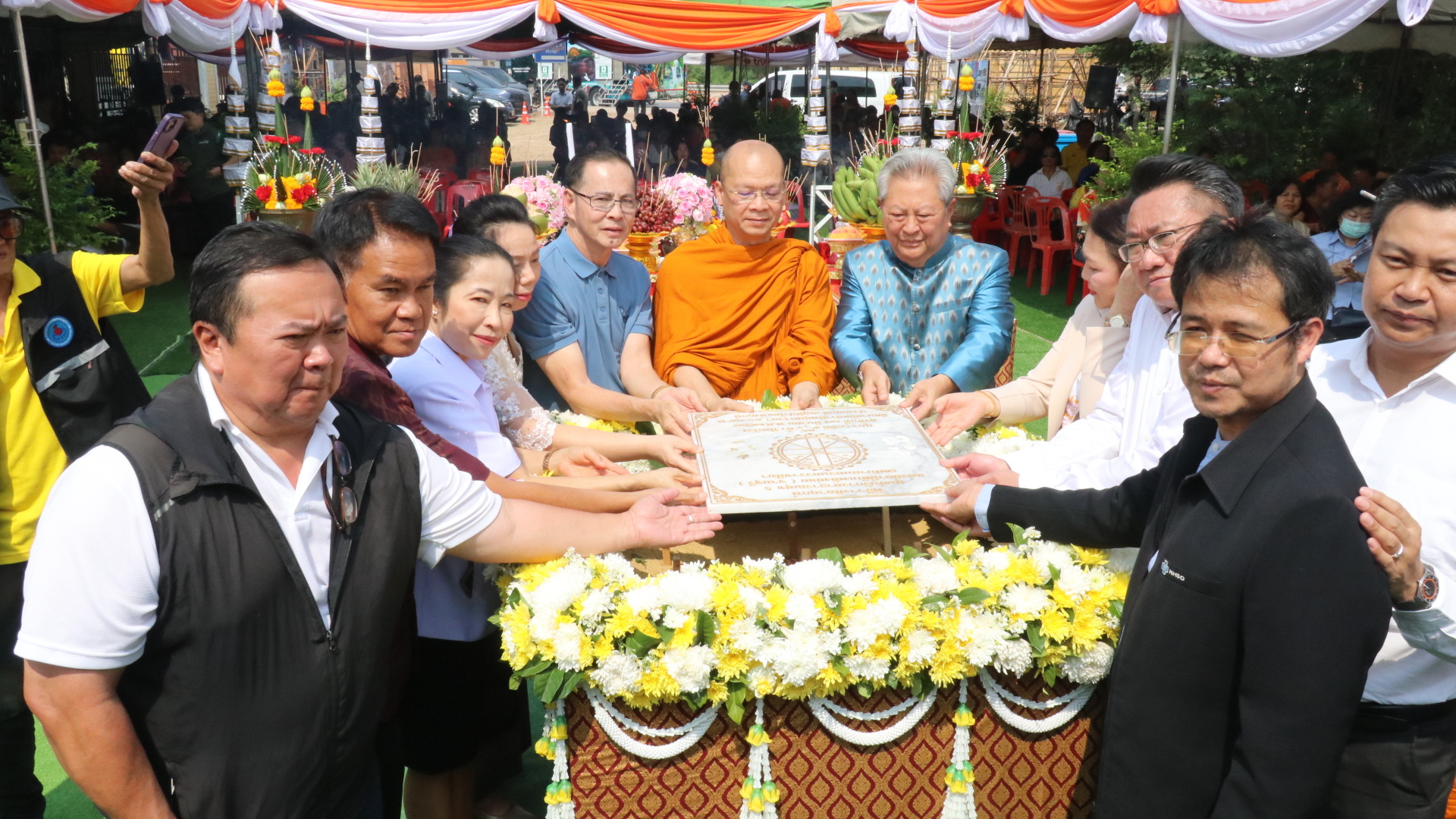 ทน.โคราชวางศิลาฤกษ์สร้างศูนย์บริการสาธารณสุขและสถานีดับเพลิงย่อยงบกว่า 40 ล้านครอบคลุมความปลอดภัย 11 ชุมชน