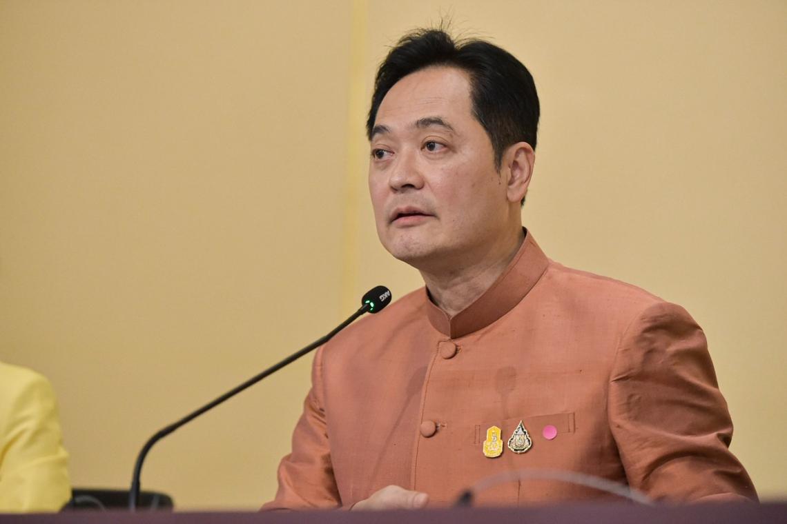 ครม.รับข้อเสนอแนะปรับปรุงกฎหมายสร้างความเสมอภาคในกลุ่มติดเชื้อเอชไอวีเข้าถึงโอกาสการทำงาน