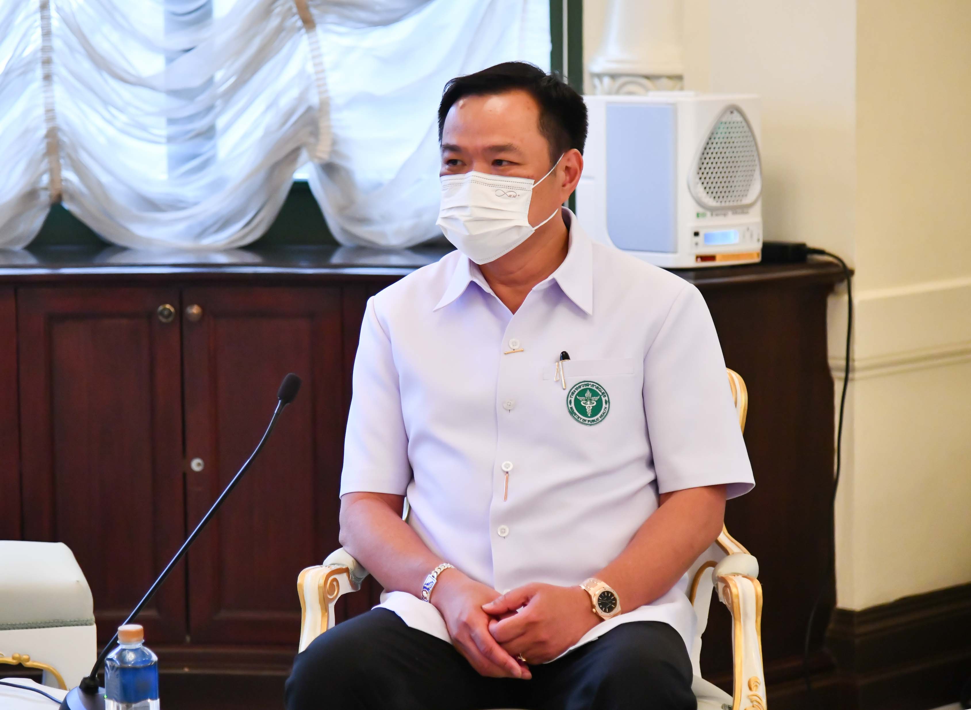 "อนุทิน" ปัดตอบปมเอกสารหลุด ย้ำอยู่ช่วย "บิ๊กตู่" จัดประชุมเอเปก ก่อนลุยเลือกตั้ง 