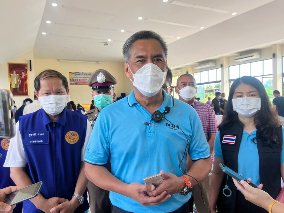 "ปธ.กกต." ตรวจความพร้อม ลต.ซ่อม ลำปาง เขต 4 พรุ่งนี้ คาดมีผู้ใช้สิทธิ์ร้อยละ 70 ยังไม่พบร้องทำผิดกฎหมาย