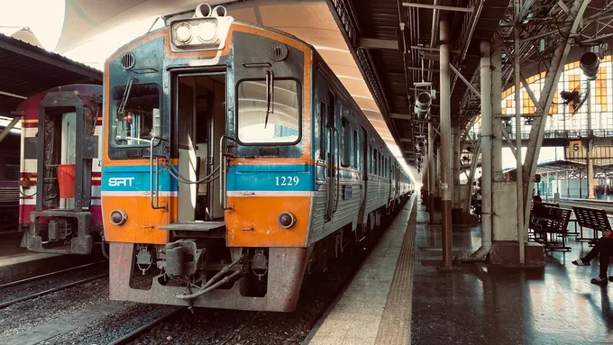 รถไฟฯคุมเข้มปชช. 5 จ.พื้นที่ควบคุมสูงสุดโควิด-19 ต้องมีเอกสารรับรองฯเดินทาง ก่อนซื้อตั๋วตามมาตรการ ศบค.
