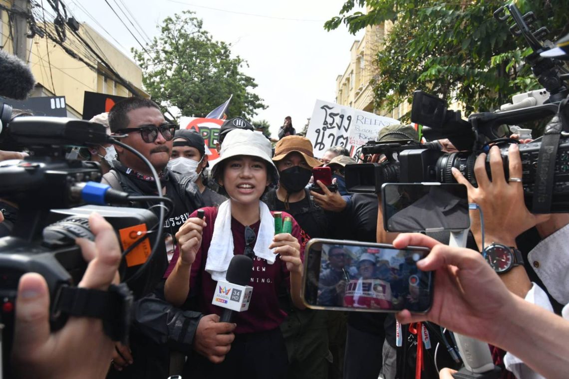 "กสม." ชี้ “คฝ.” ใช้ความรุนแรงสกัดกั้นม็อบ “ราษฎรหยุด APEC 2022” เป็นการละเมิดสิทธิ-กระทบเสรีภาพ