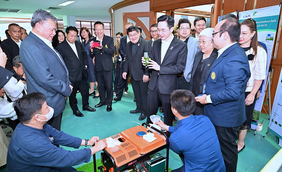 เปิดตัว “Chlorella vulgaris KU-01” จุลสาหร่ายไทยต้นแบบอาหารสัตว์–พลังงานสะอาด