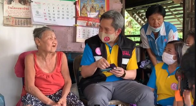 ‘พม.’ ผนึกเครือข่ายช่วยเหลือชุมชนย่านดอนเมืองจากผลกระทบโควิด-19