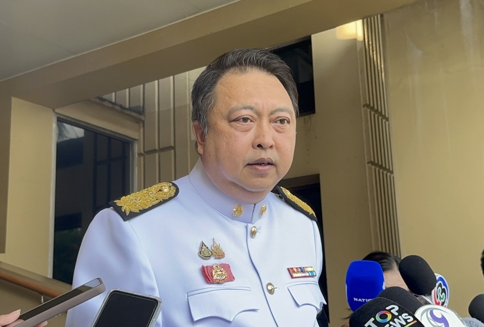 “สุชาติ” แจง ประกันสังคมถูกใส่ร้าย ยัน บริหารได้กำไร ซัด อย่าโจมตีหวังคะแนนเสียง ลั่นหลัง 8 ก.พ. เตรียมรับกรรม ป้องปมตัดชุดสูทต้องช่วยจนท.