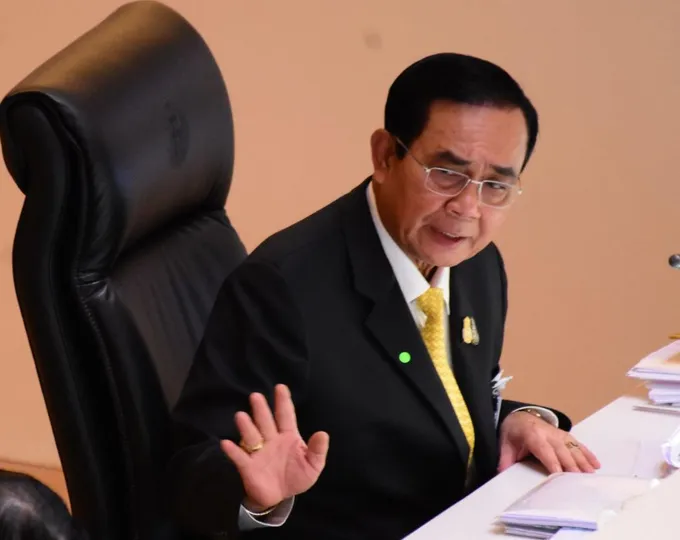 "บิ๊กตู่"สวน "เพื่อไทย"พูดแต่เรื่องรัฐประหาร ลืมเผด็จการรัฐสภา-ทุจริตปี57 