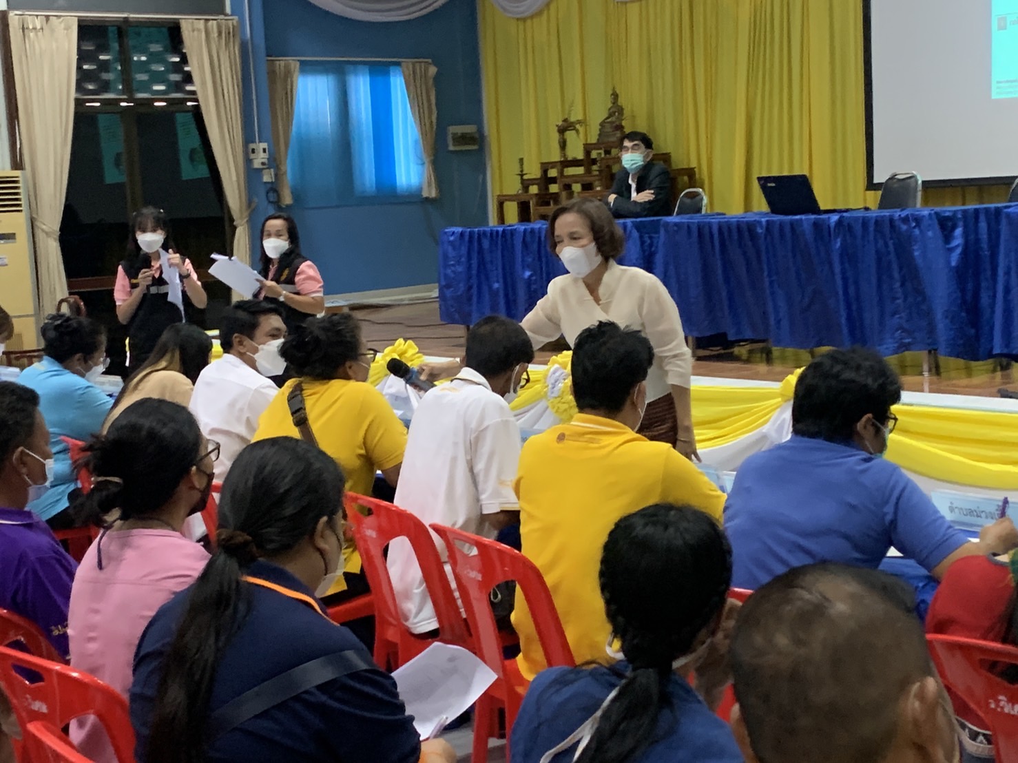 พม.อ่างทอง ร่วมบรรยายพิเศษ "โครงการลงทะเบียนเพื่อสวัสดิการแห่งรัฐ ปี 2565 (รอบใหม่)" 