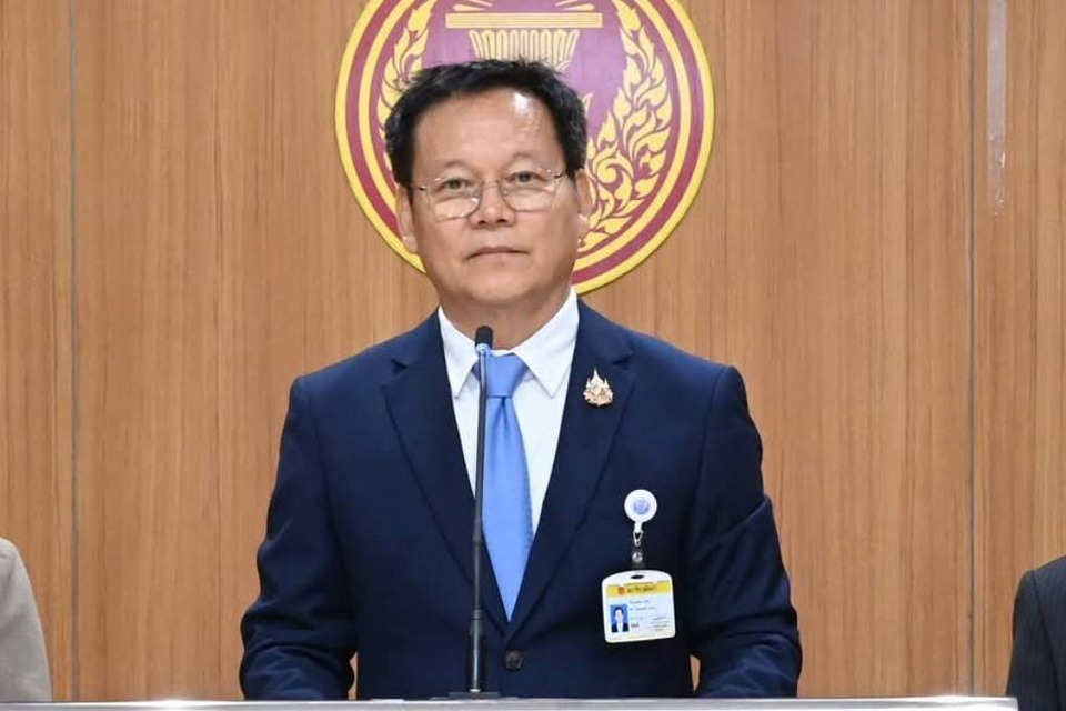 “นพดล” แฉ "เล่ห์กัมพูชา" สร้างแนวดักตะกอนชายแดนตราด ทำ 'ชายฝั่งไทยถูกกัดเซาะ' ลั่น กมธ. สว. เป็นกลาง โต้กลับ “พิธา” 