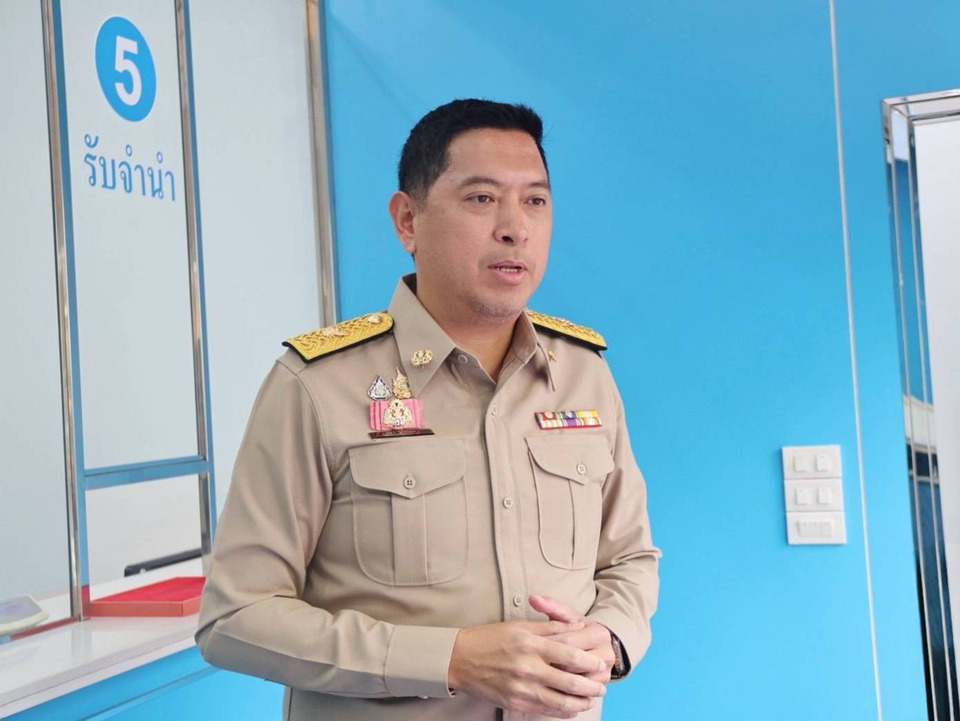 "นิกร" รมว.พม. โชว์ผลงาน  "สธค. Back to School ฟรีดอกเบี้ย " ประชาชนแห่ใช้บริการเกือบ 5 พันราย
