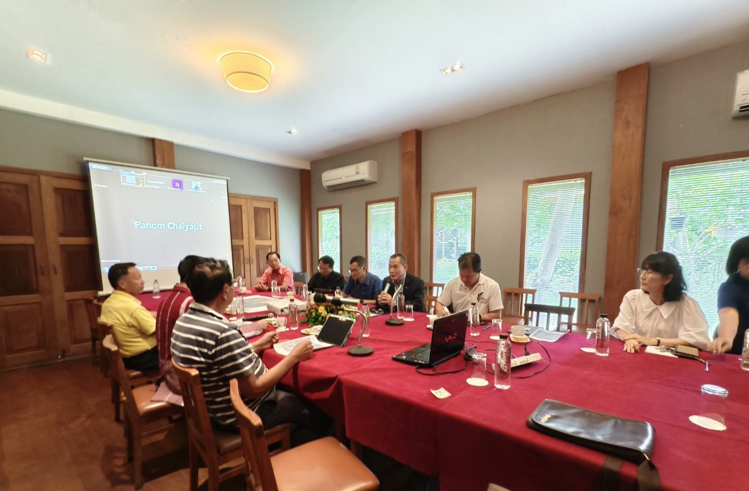 แม่ฮ่องสอนประชุมการเตรียมความพร้อมจัดตั้งวิทยาเขตสถาบันการศึกษาระดับอุดมศึกษาอำเภอแม่สะเรียง 