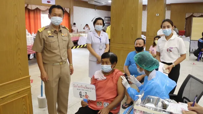 ข่าวดี! จ.ขอนแก่น​ ใครต้องการรับวัคซีนเข็ม 2 ที่ โรงพยาบาลใกล้บ้าน รีบติดต่อด่วน