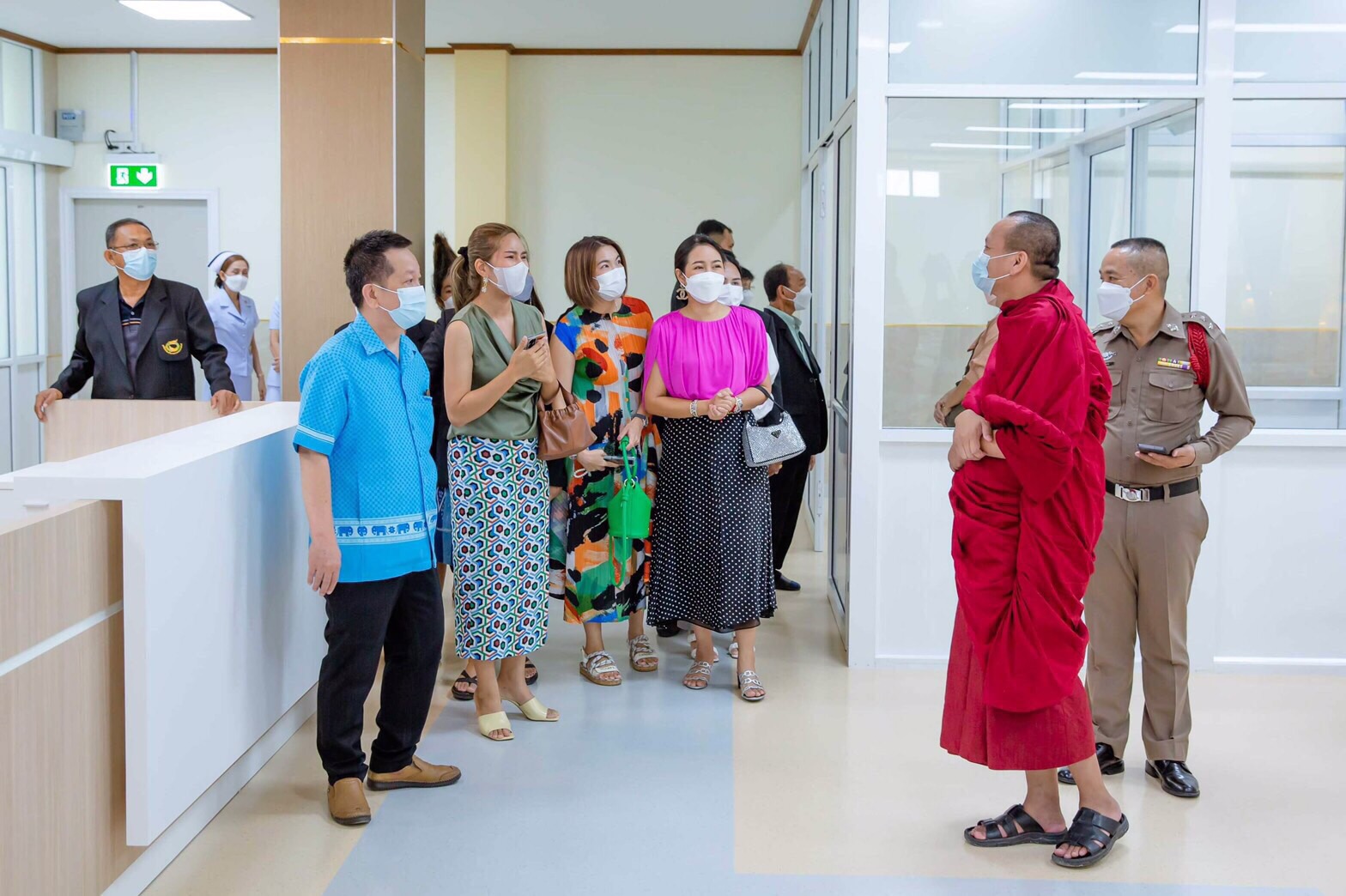 พระครูปิยรัตนานุกูลสร้างหอผู้ป่วยรพ.นครนายกรับผู้ป่วยวิกฤตเข้ารักษา