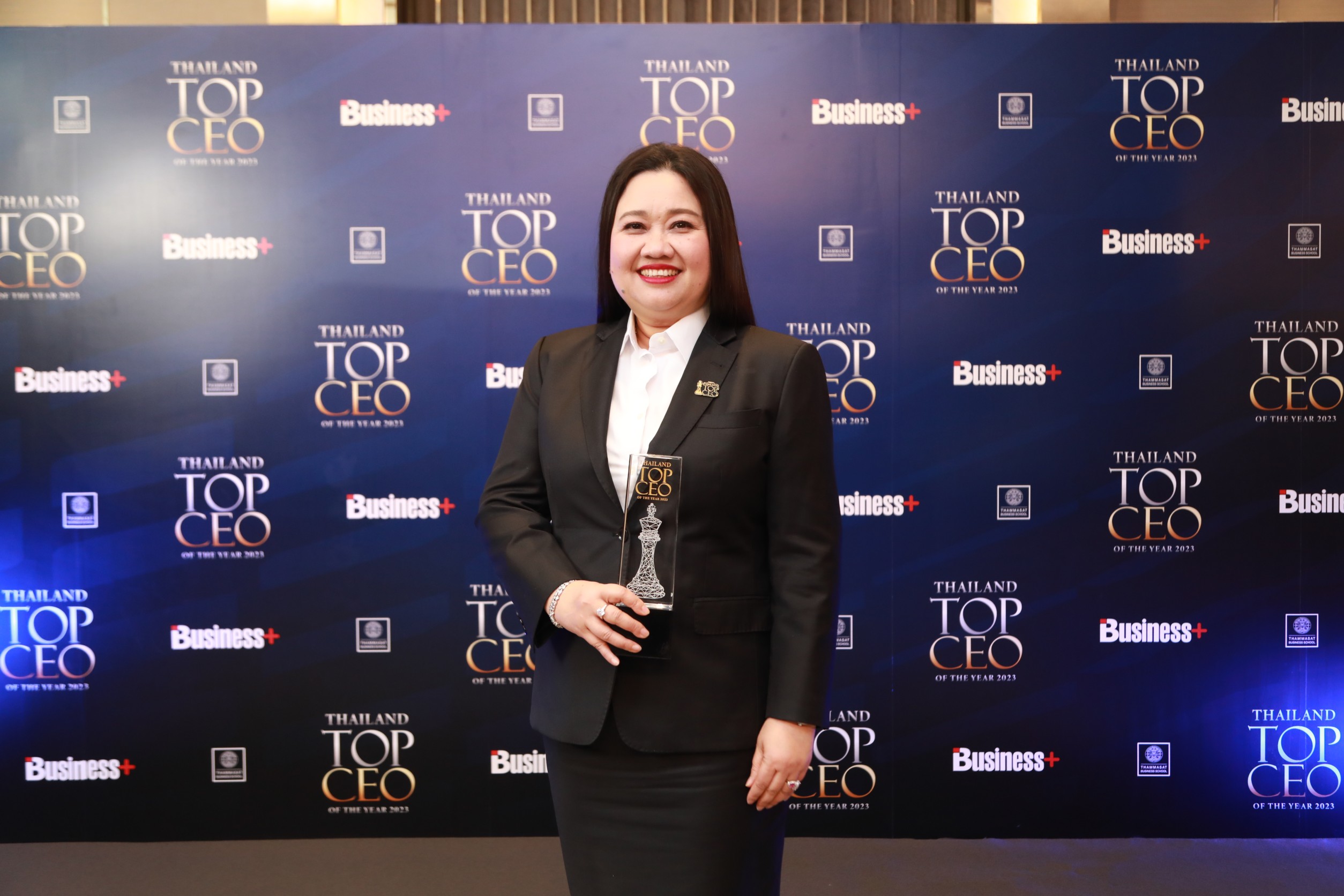 CEO หญิง TQMalpha คว้ารางวัล “THAILAND TOP CEO OF THE YEAR 2023”ตอกย้ำความเป็นสุดยอดผู้นำองค์กรแห่งปี