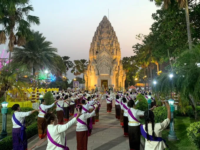 ทม.บุรีรัมย์ จัดงานประเพณีสงกรานต์ และสมโภชศาลพระหลักเมืองบุรีรัมย์