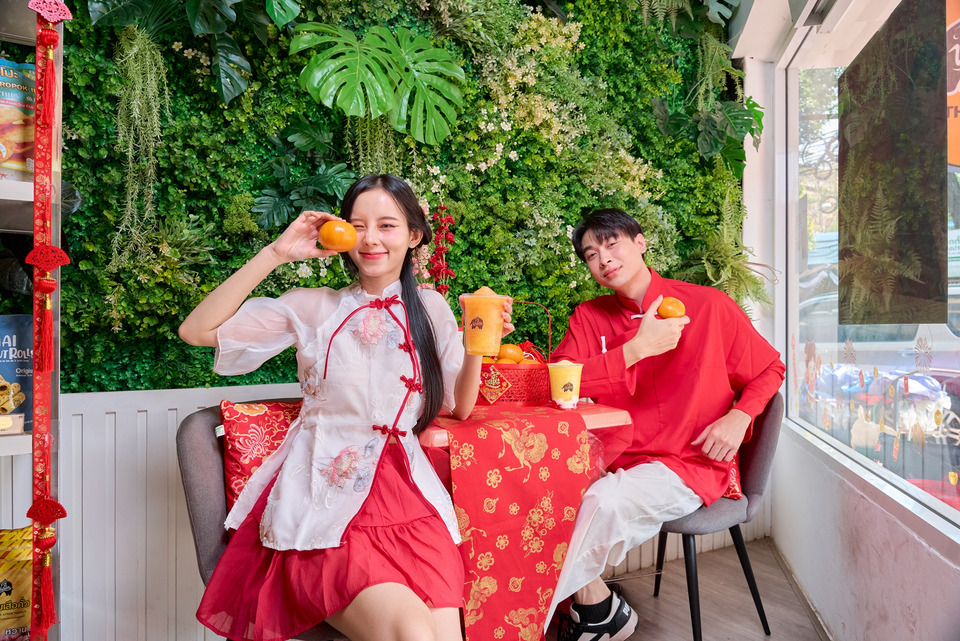 พันธุ์ไทย ปล่อยแคมเปญ “ปีม้าห้าเฮง” ต้อนรับตรุษจีน  ชูกลยุทธ์ Cultural Marketing จุดกระแสผ่าน “เจ๊แต๋ว”