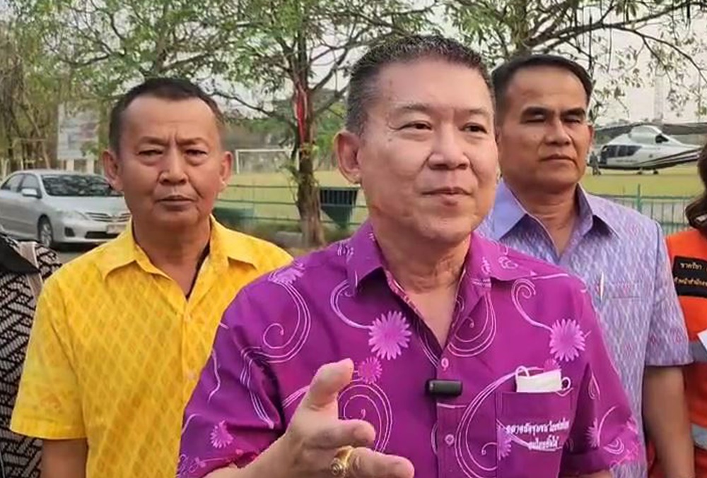 ผู้ว่าฯพิจิตร สั่งยกเลิกปฏิบัติการทวงคืนวัดบางคลาน โพสต์ข้อมความขอโทษไม่ได้ร่วมภารกิจเป็นเหตุพ่ายแพ้ 