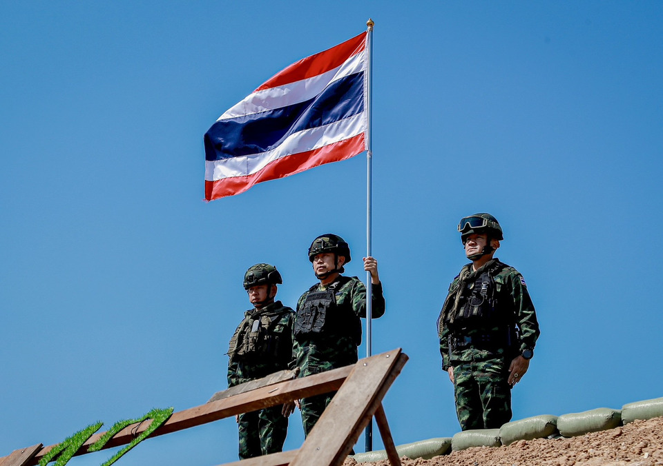 มทภ.1 ลงพื้นที่ติดตามวางกำลัง ป้องกันการรุกล้ำอธิปไตย ชายแดนบ้านหนองจาน สระแก้ว