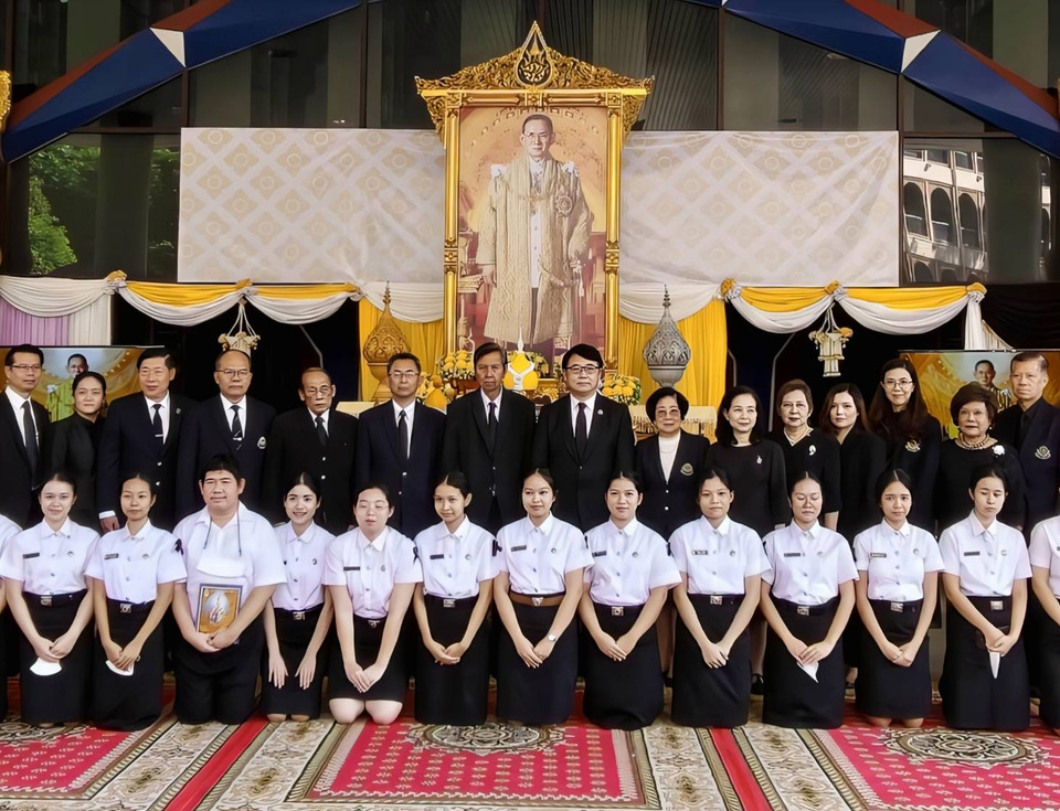 ถวายราชสดุดีสมเด็จพระบรมชนกาธิเบศร อดุลยเดชวิกรม พระบรมราชชนก