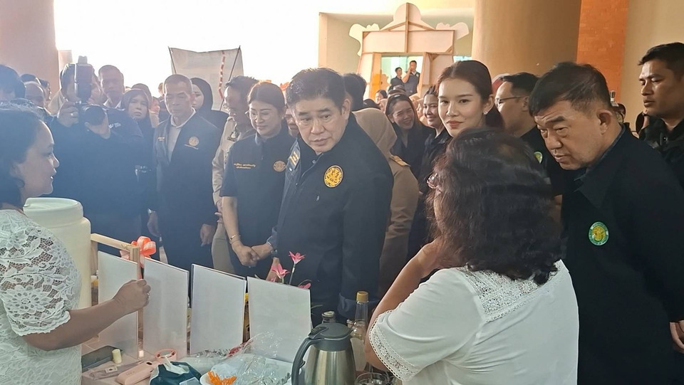 "ธรรมนัส" นำทีม 4 รัฐมนตรี ลุยปัตตานี! เดินหน้าปรับคุณภาพชีวิต ฟื้นเกษตรชายแดนใต้เร่งด่วน