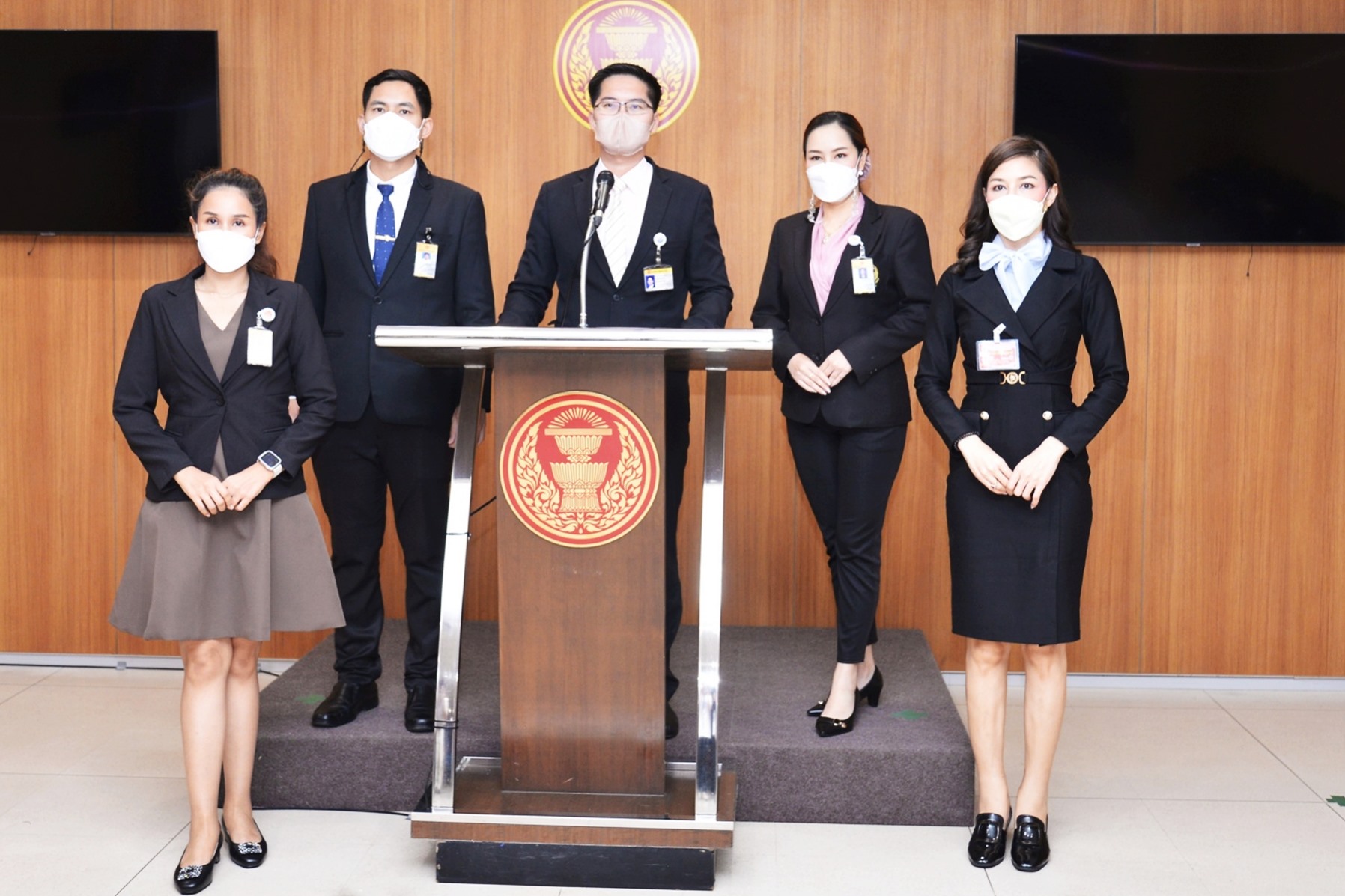 "เต้" เผยโหวตโนหาร 100 –500 เหตุเป็นปย.พรรคการเมือง ยันขัดรธน.ทั้งคู่