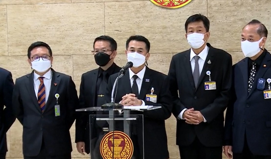 "ฝ่ายค้าน" แนะทางออก "บิ๊กตู่" ลาออกเปิดทางสภาฯเลือกนายกฯ - ครม.ชุดใหม่