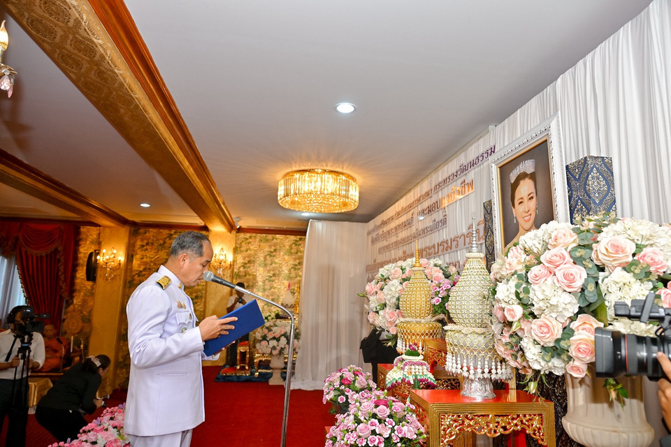วธ. จัดพิธีเจริญพระพุทธมนต์ และพิธีมอบถุงยังชีพแก่ชุมชนเฉลิมพระเกียรติ เนื่องในโอกาสวันเฉลิมพระชนมพรรษา สมเด็จพระนางเจ้าฯพระบรมราชินี