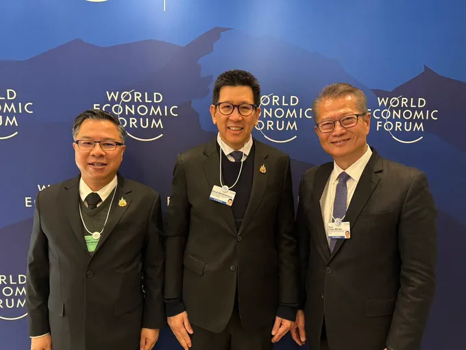 โฆษกรัฐบาล เผย “เอกนิติ-ศุภจี” เตรียมแถลง WEF 2026 ชูความสำเร็จทีมไทยแลนด์ ยกระดับไทยบนเวทีศก.โลก