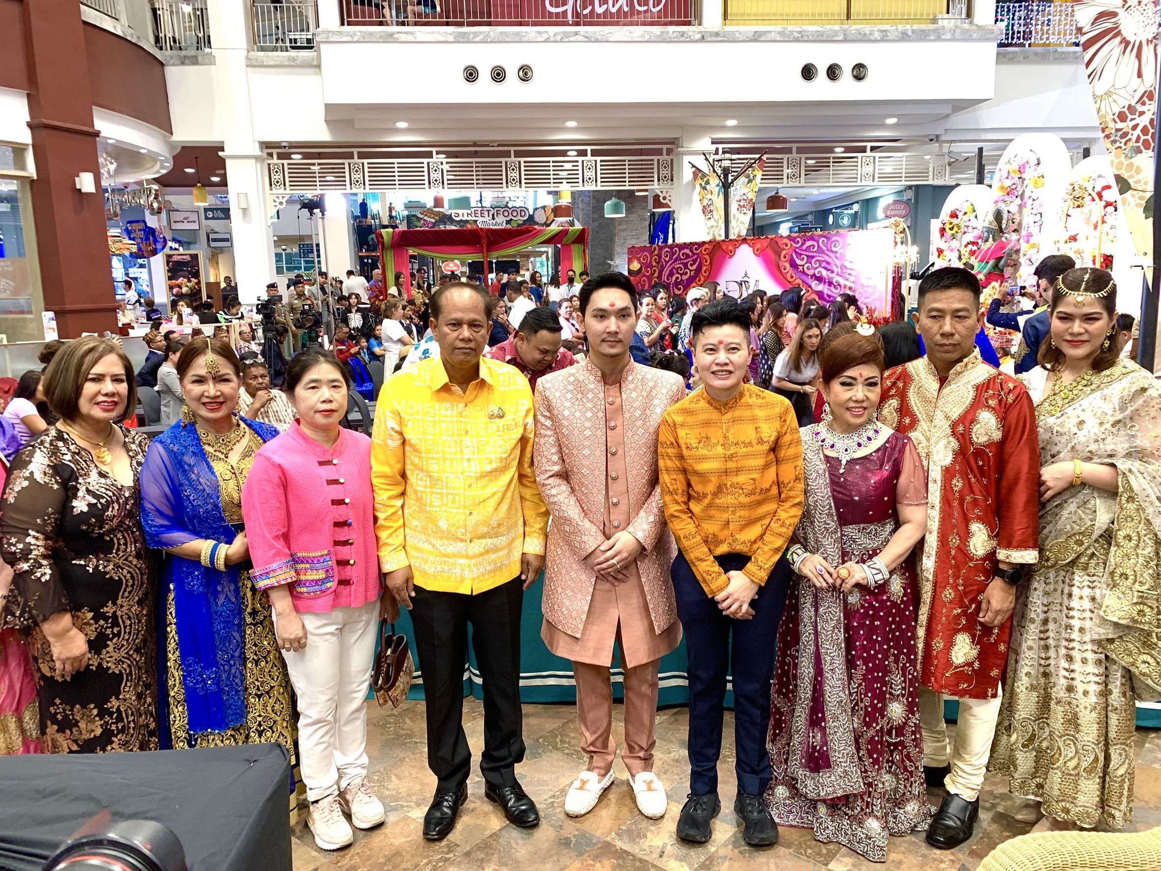 เริ่มแล้ว!!เทศกาลดิปาวลี'Deepavali Festival Hua Hin 2024'ชาวพุทธฮินดูแห่บูชาพระแม่ลักษมีแน่น