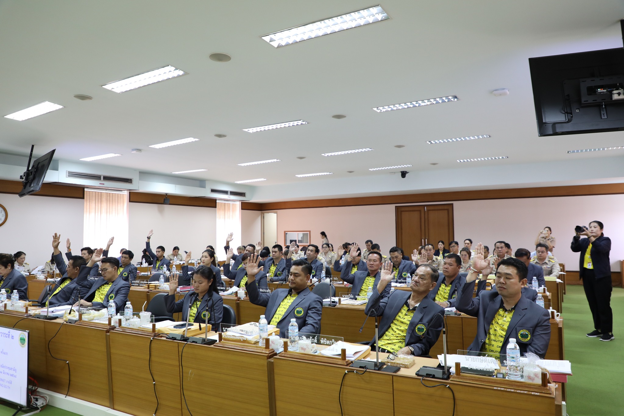 นายก อบจ.เพชรบูรณ์ร่วมประชุมสภาองค์การบริหารส่วนจังหวัดเพชรบูรณ์สมัยประชุมสามัญ สมัยที่ 2  