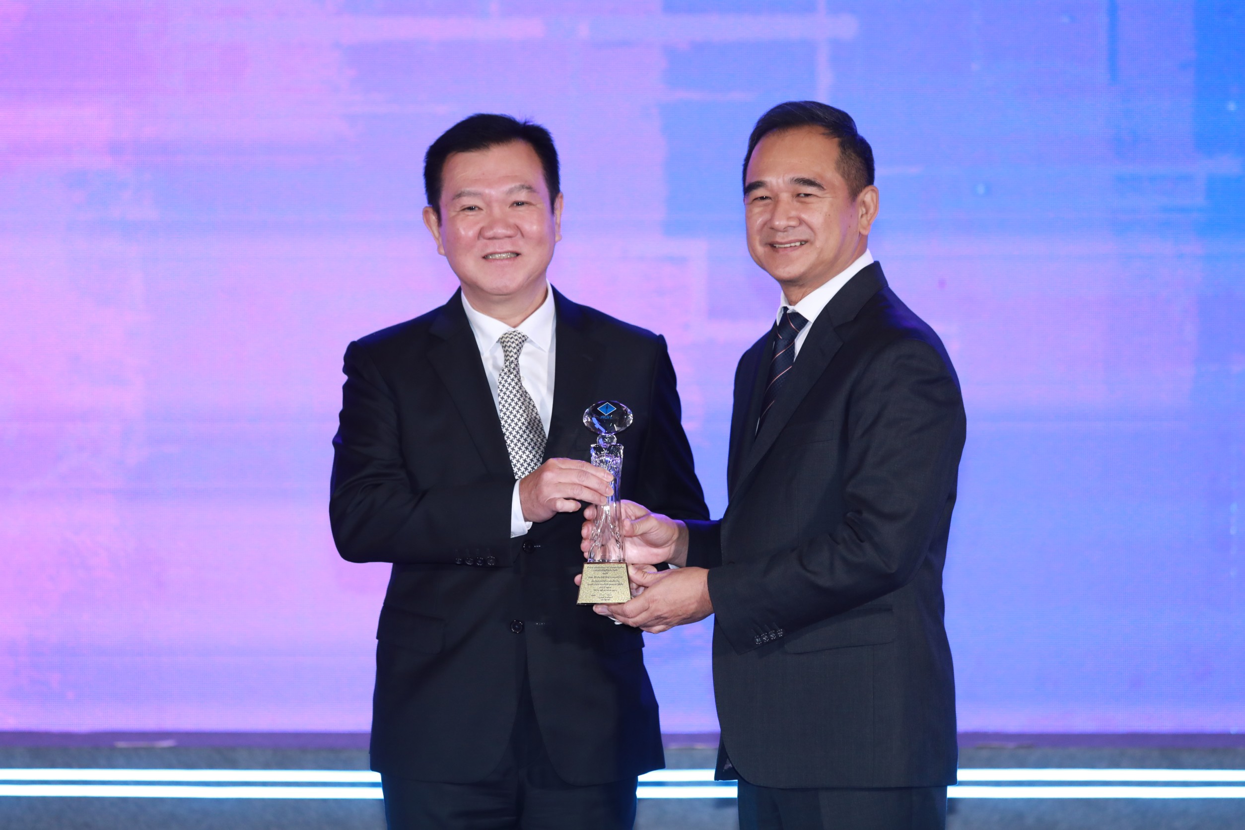 TQM กวาด 3 รางวัล นายหน้าประกันภัยดีเด่น  ในงานมอบรางวัล Prime Minister’s Insurance Awards 2023 