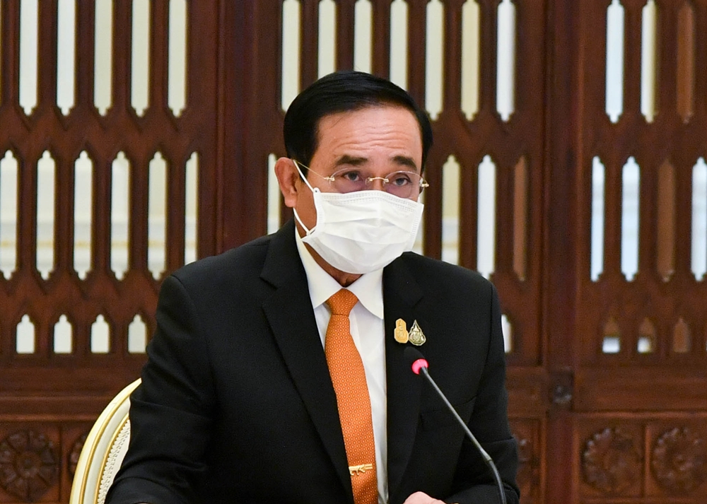 "บิ๊กตู่" เรียกถกทีมที่ปรึกษาศก. หามาตรการเยียวยาปชช.-ผู้ประกอบการจากการล็อกดาวน์ 12 ก.ค.นี้ 