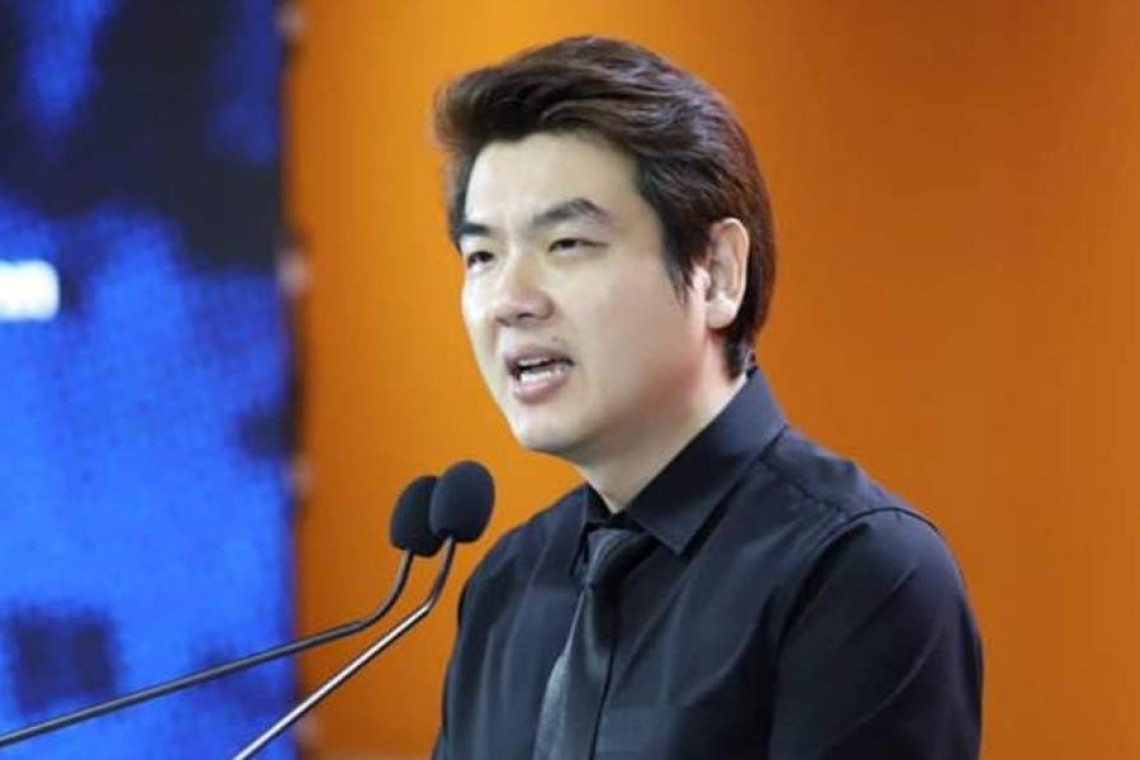 "ปิยบุตร" แนะรักษาการนายกฯยุบสภา ป้องกันสุญญากาศทางการเมือง