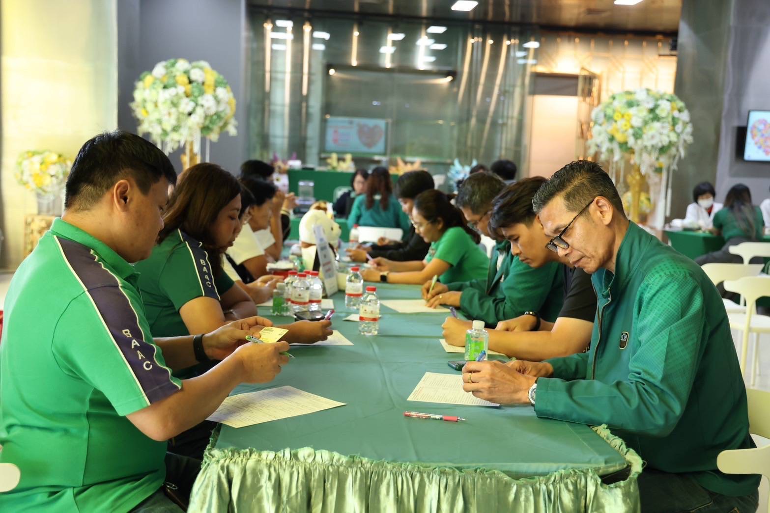 ธ.ก.ส. ร่วมกับ สภากาชาดไทย จัดกิจกรรมรับบริจาคโลหิต “Give Blood Give Life หยดนี้เพื่อชีวิต”
