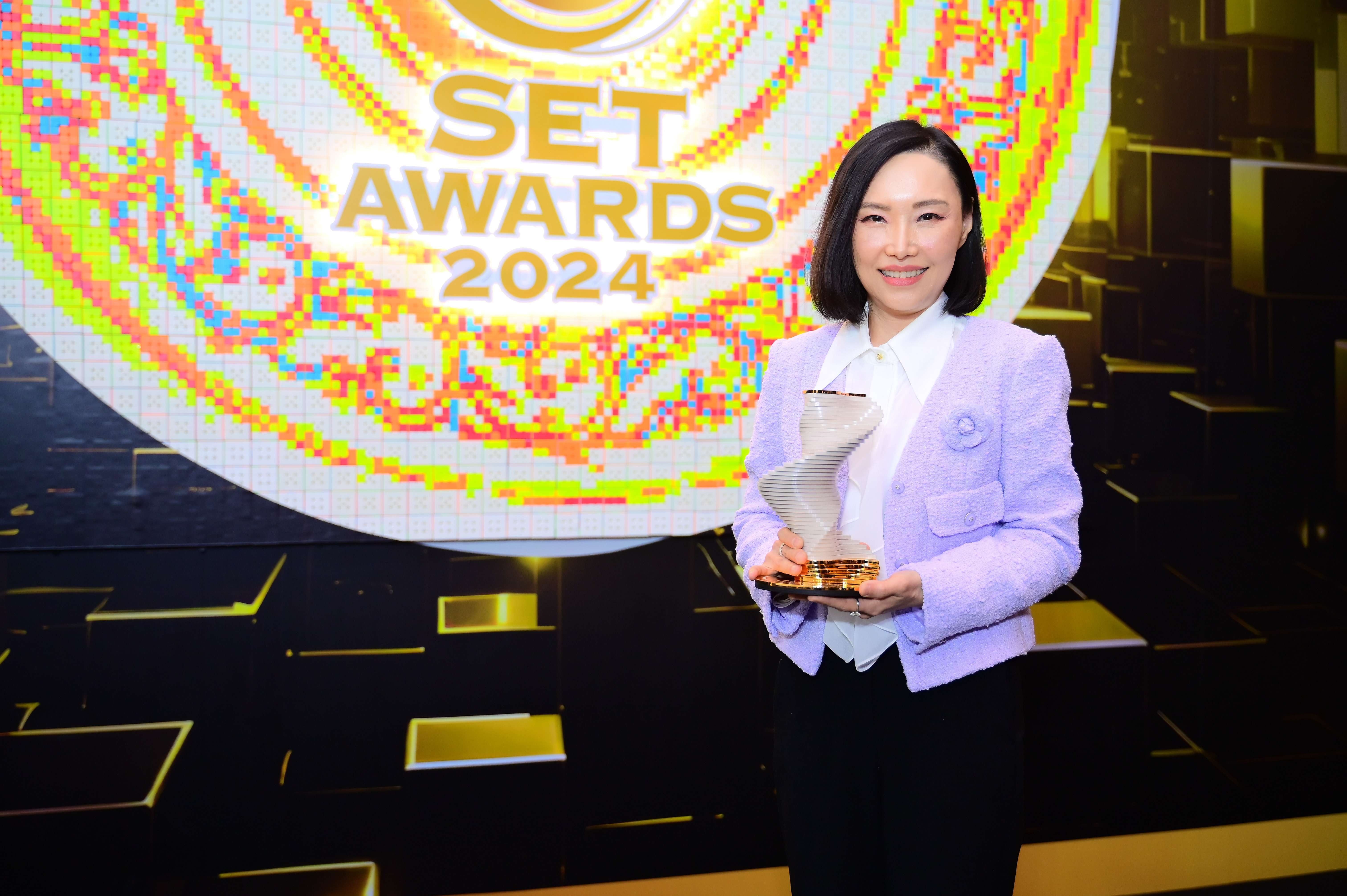 "TEGH" คว้า Best Sustainability Awards งาน SET AWARDS 2024