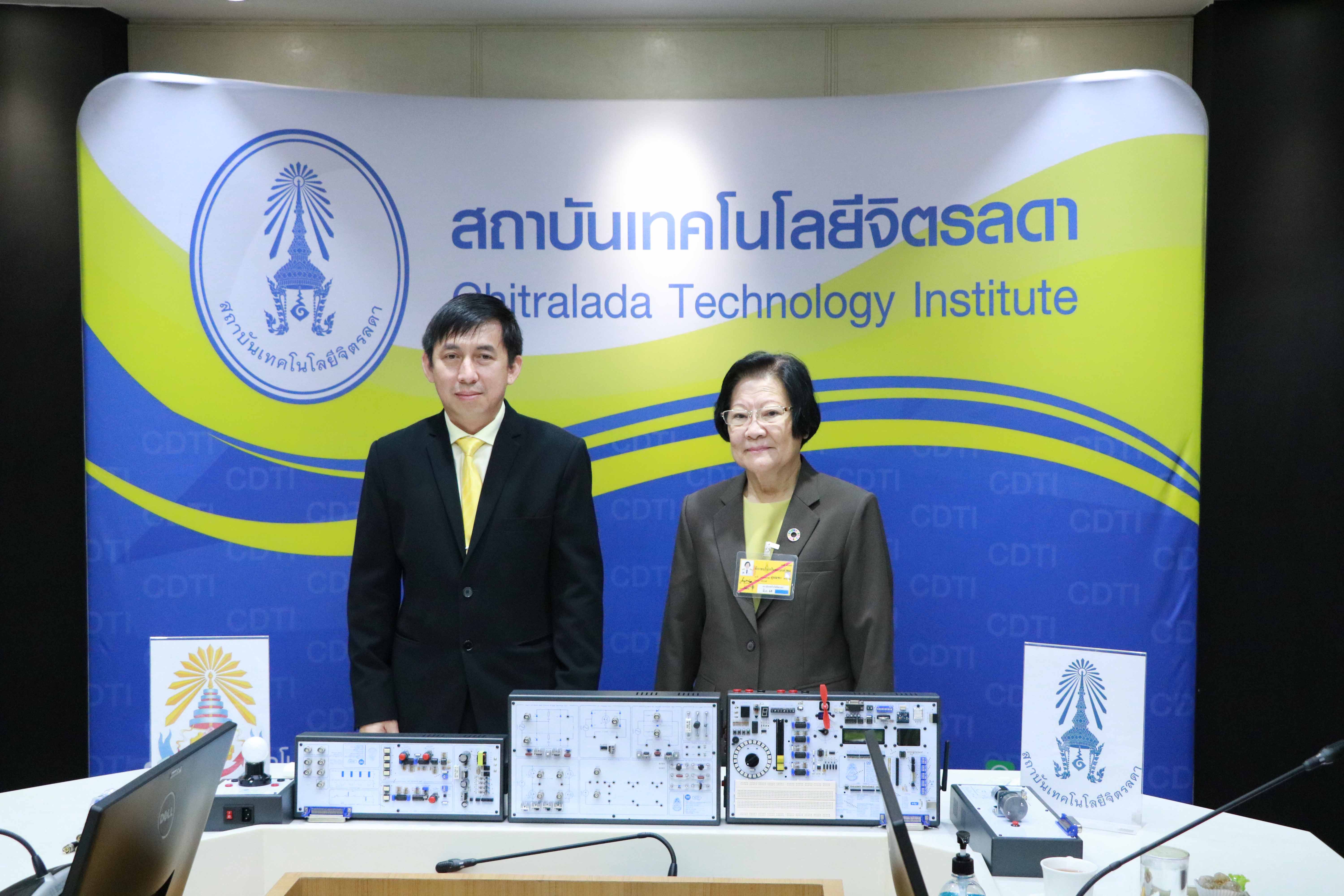 สจด.รับมอบชุดฝึกปฏิบัติการ