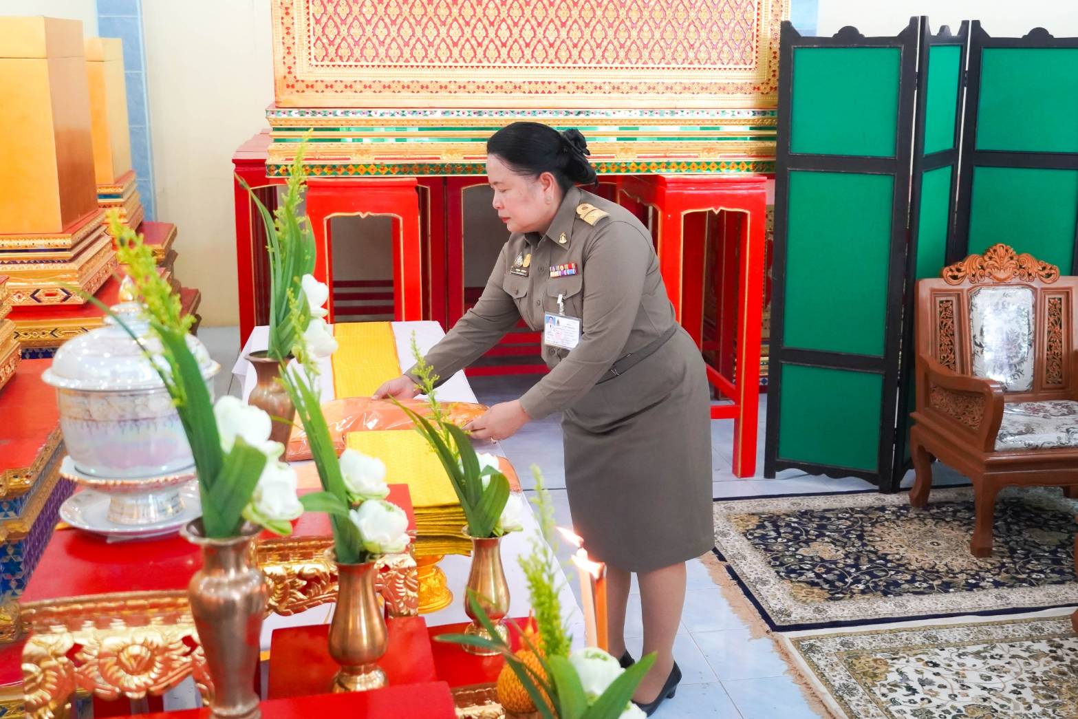 สนง.วัฒนธรรมจังหวัดลพบุรี จัดพิธีบวงสรวงเครื่องสูงและเครื่องประกอบเกียรติยศประกอบศพ สำหรับใช้ในพิธีการศพที่ได้รับพระราชทาน 