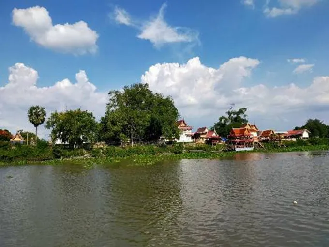เจ้าท่าอยุธยาเร่งจัดระเบียบเรือลำเลียงกว่า 1 พันลำให้จอดตามจุดที่กำหนด