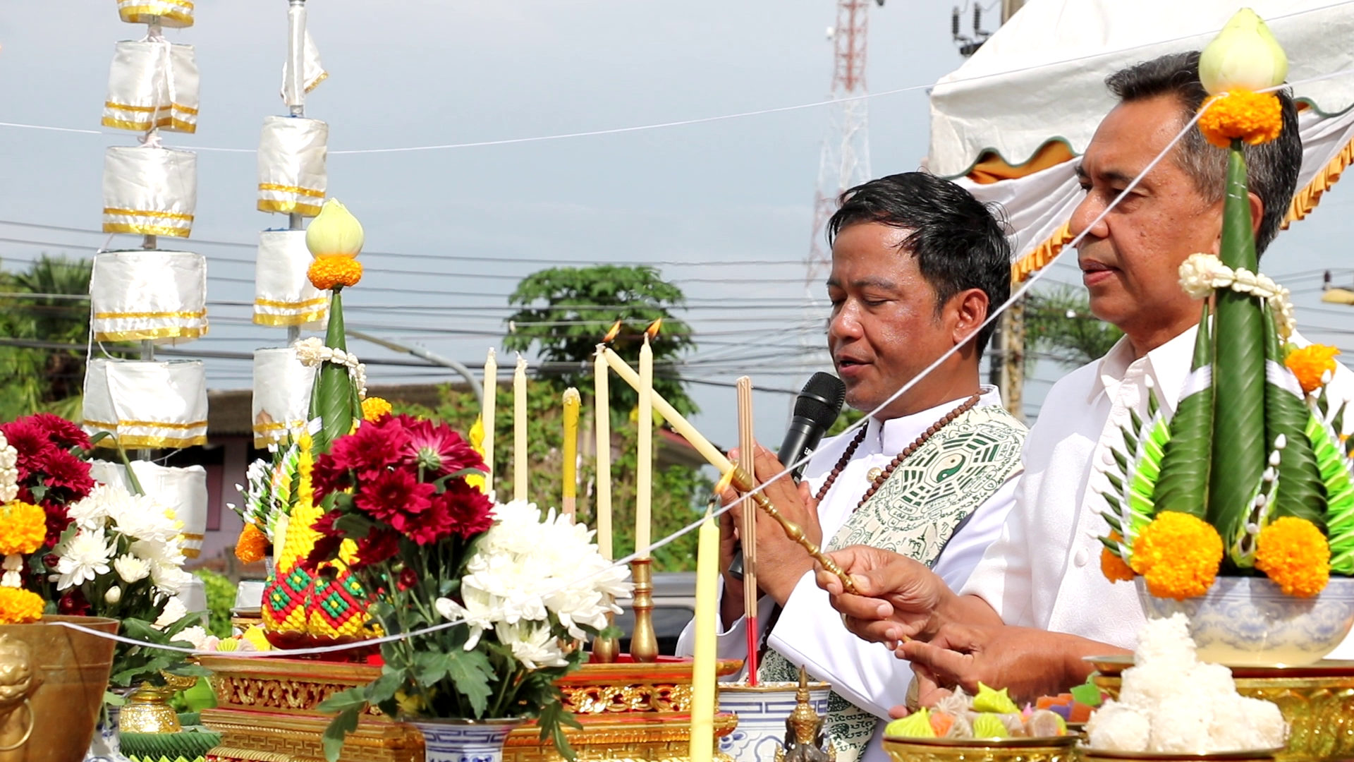 โรงพักสวีวางศิลาฤกษ์สร้างอาคารหอพระอนุสรณ์ องค์แรกของประเทศไทย