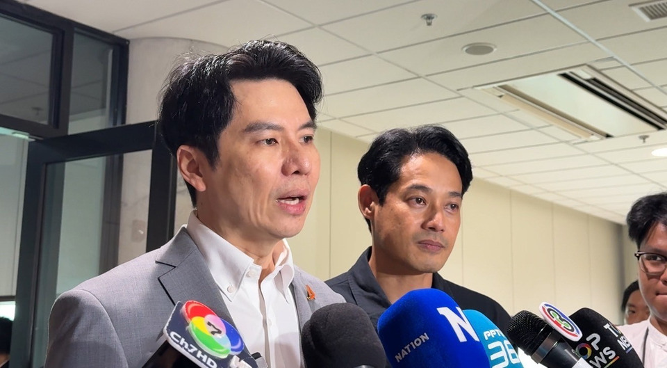 “ภาวุธ-กรุณพล” แจงปมเงิน 28 ล้าน เลื่อนพบ DSI ยันบริสุทธิ์ใจ ไม่มีแรงกดดันลาออก