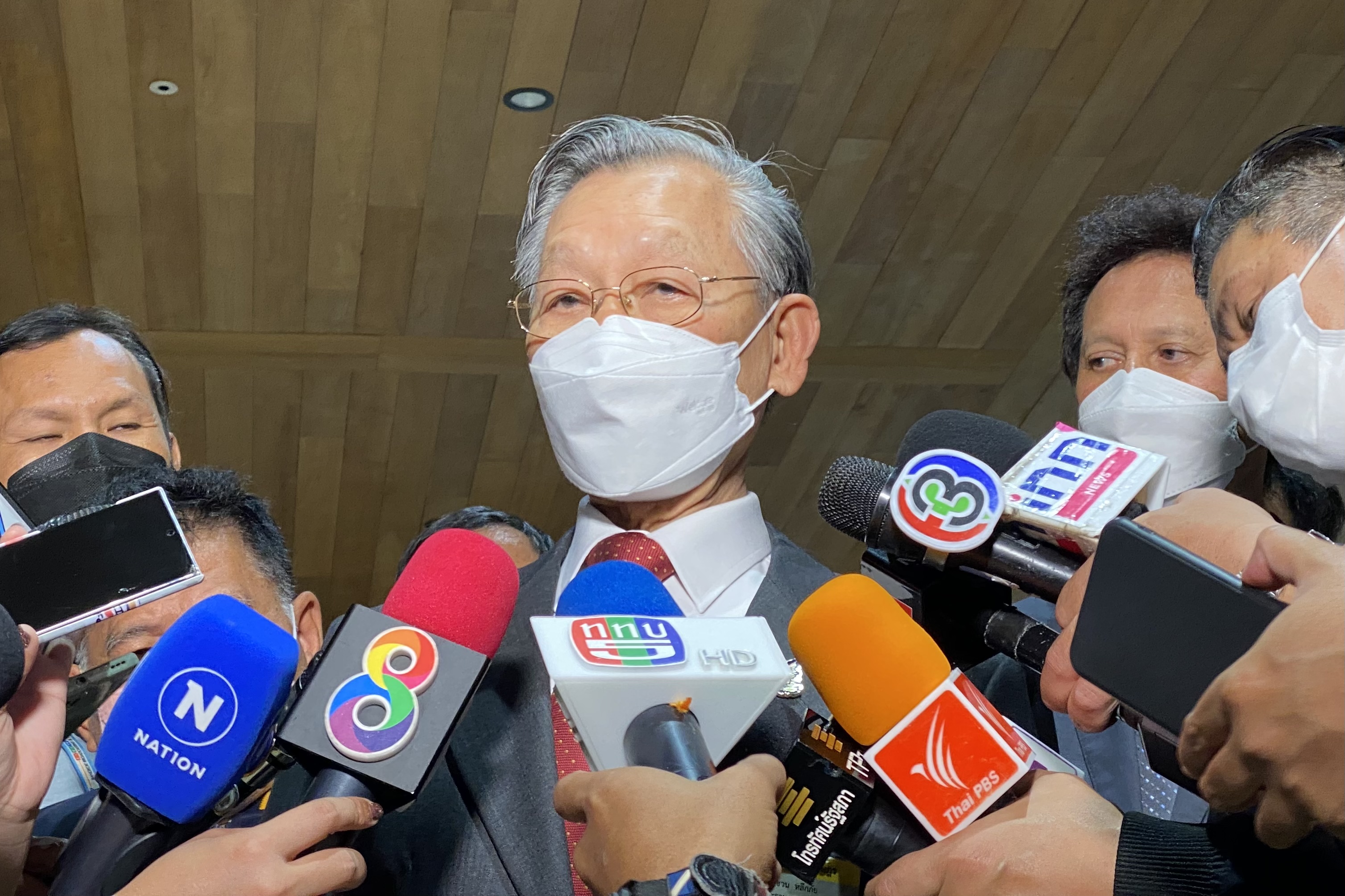 “ชวน” ยัน “กก.บห.ปชป.” เป็นอันหนึ่งอันเดียวกัน หวัง ทุกฝ่ายช่วยเพิ่มกระแสพรรค