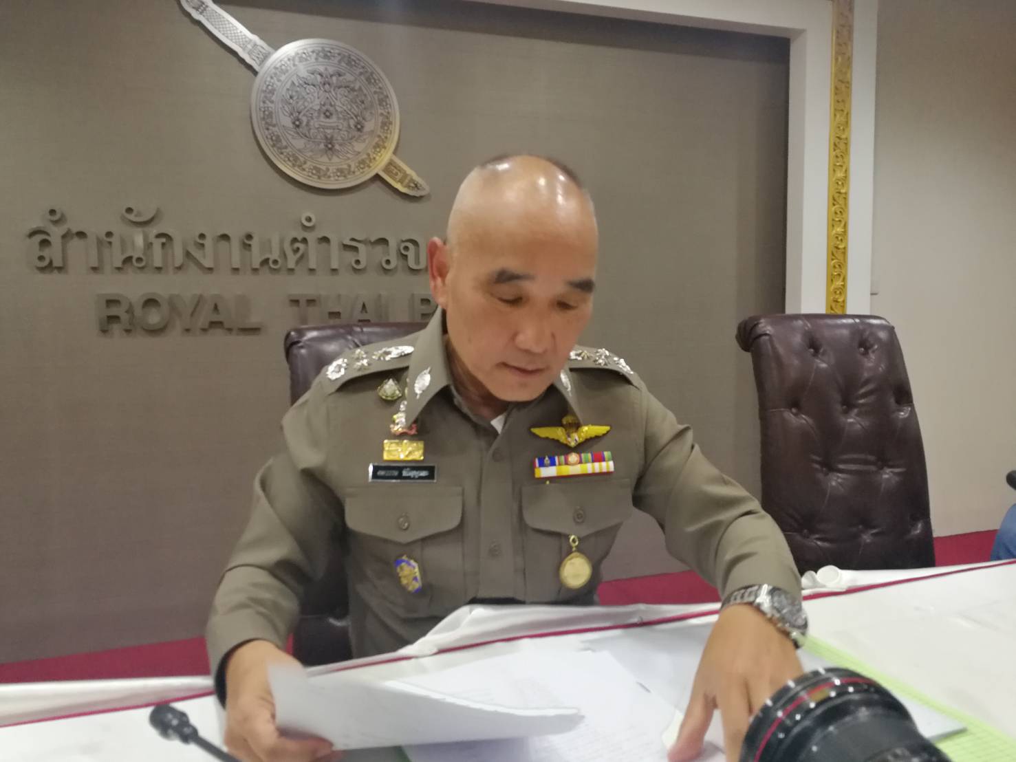 ตร.เลื่อนการประชุมคดี 'บอส อยู่วิทยา' 1 วัน หลังสอบประเด็นสารโคเคนในเลือด 