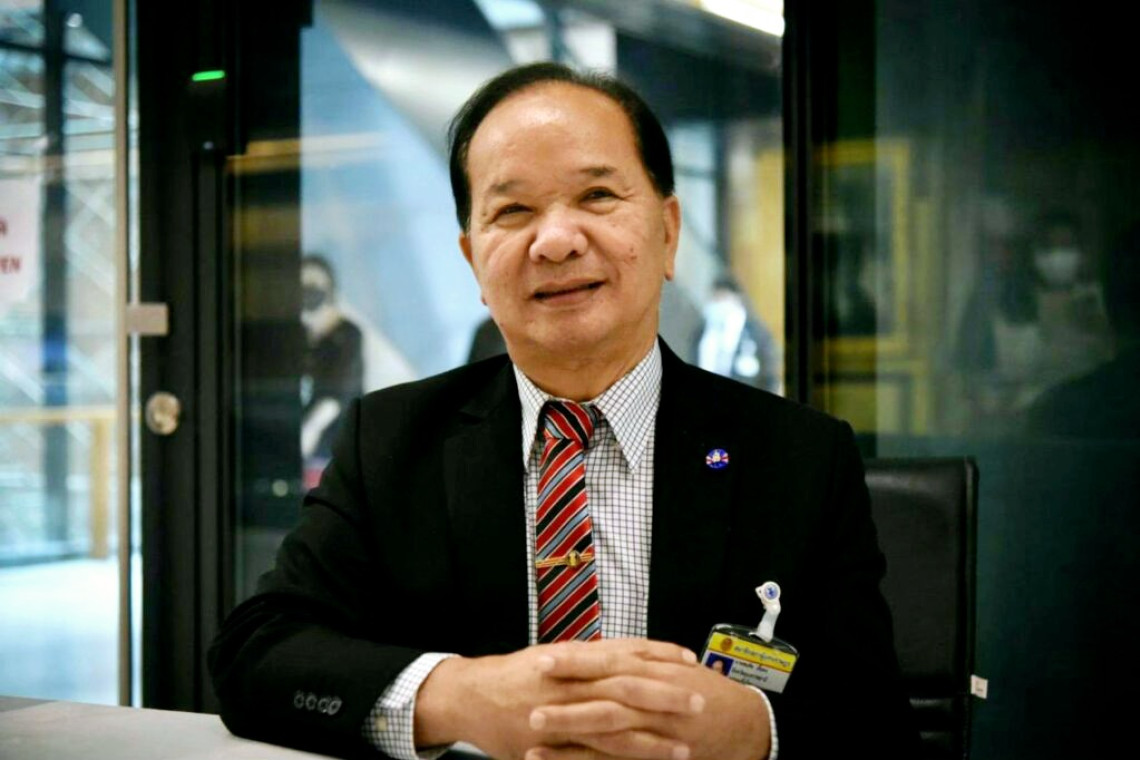 "สมคิด" ยัน "ชาญ พวงเพ็ชร์" มีคุณสมบัติครบก่อนลงสมัคร "พรรค-กกต." ตรวจสอบแล้ว ชี้ยุติปฏิบัติหน้าที่หรือไม่ อยู่ที่ศาลสั่ง 