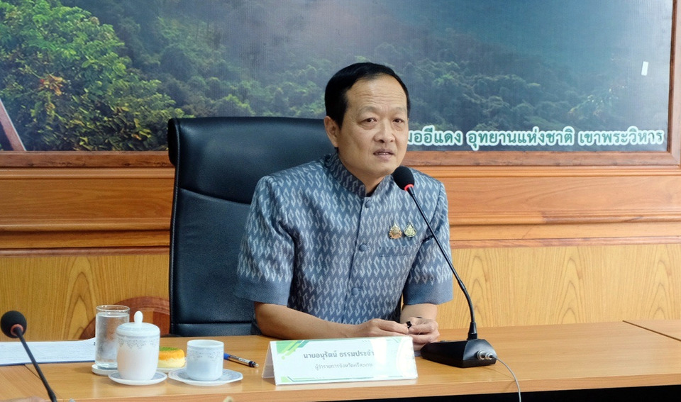 ผู้ว่าฯ ศรีสะเกษขับเคลื่อน 1+10 Agenda เดินหน้าสิ่งแวดล้อมดี เมืองปลอดภัย รับมือภัยพิบัติ