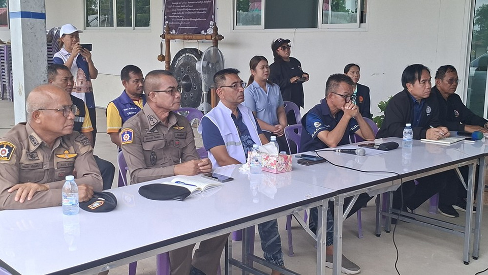 สว.รุจิภาส ลงพื้นที่ศึกษาต้นแบบ “ชุมชนยั่งยืน“นำร่อง บ้านหนองคูน้อย